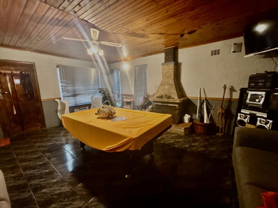 3 Bedroom Property for Sale in Mabille Park Western Cape